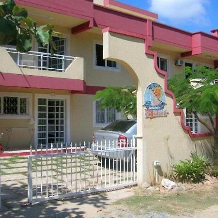 בומבינאס Departamentos Vale Encantado מראה חיצוני תמונה